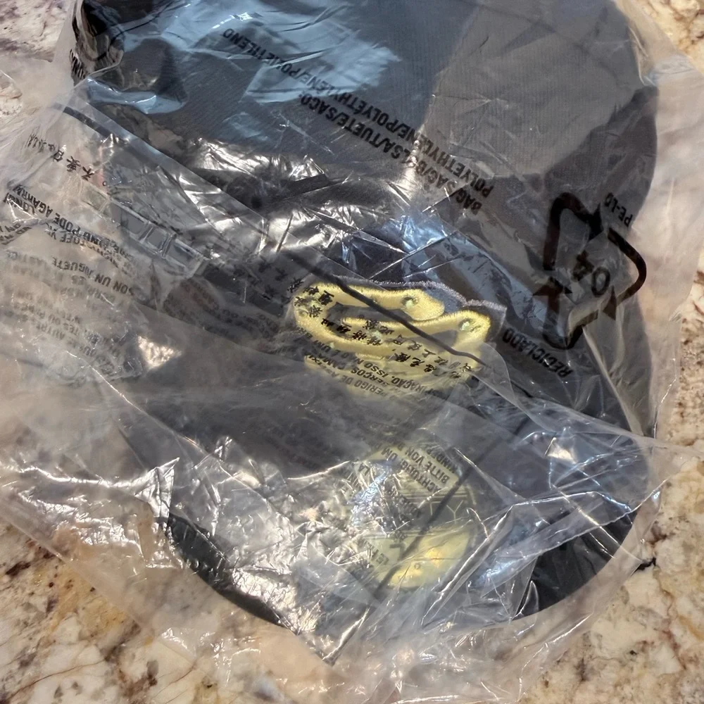 25th Anniversary SpongeBob New Era Fitted Hat size 7 3/8 - Picture 6 of 8